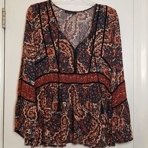 Bell sleeved paisley top